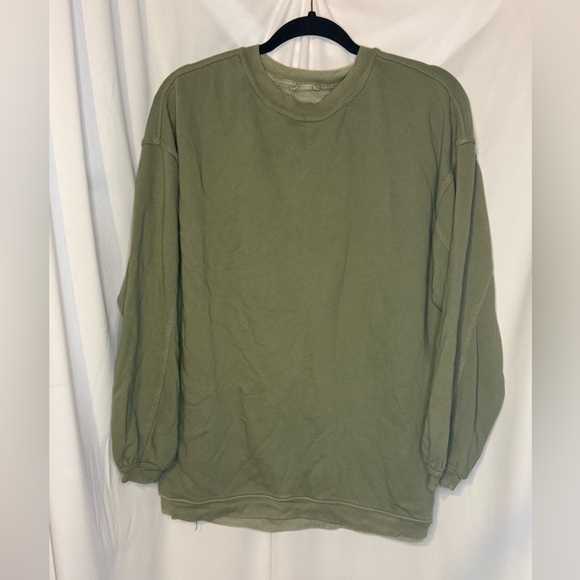 aerie Sweaters - Women’s Oversized Aerie Olive Green Sweatshirt